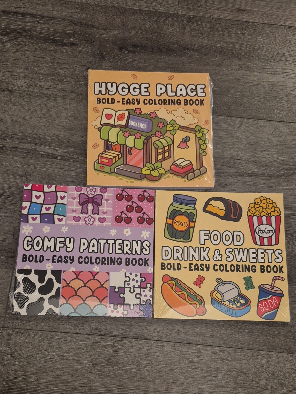 Food Drink & Sweets, Comfy Pattering, Hygge Place Bold Easy Coloring Book Cozy